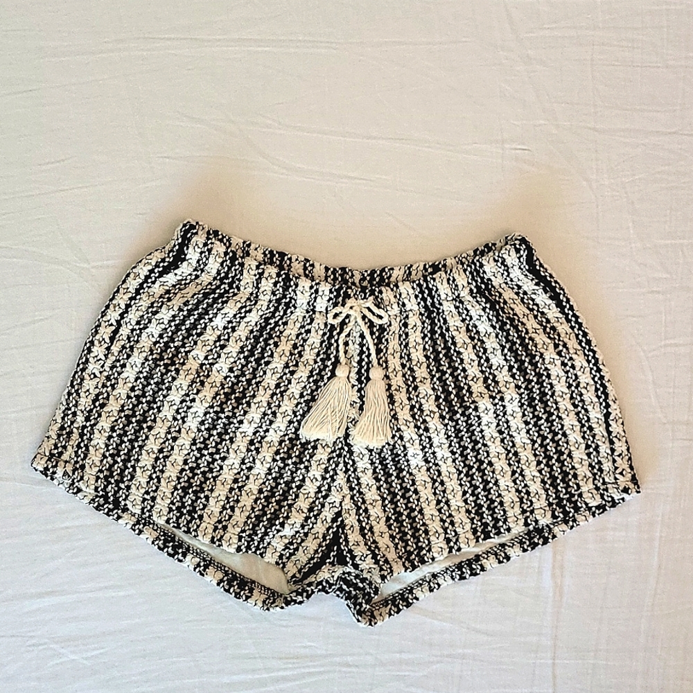 Zara kids sz 10 shorts